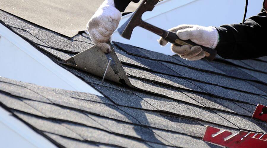 Expert flood damage restoration services in Earth City, MO